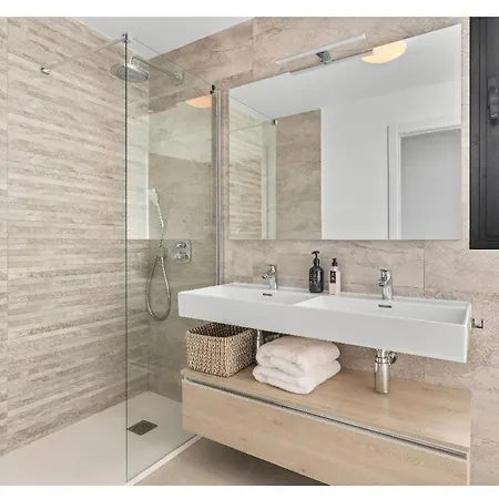 Lejlighed Modern With Views Estepona